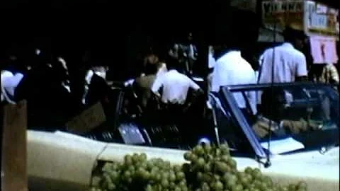 Vivian_Maier_Maxwell_Street_Collage.wmv