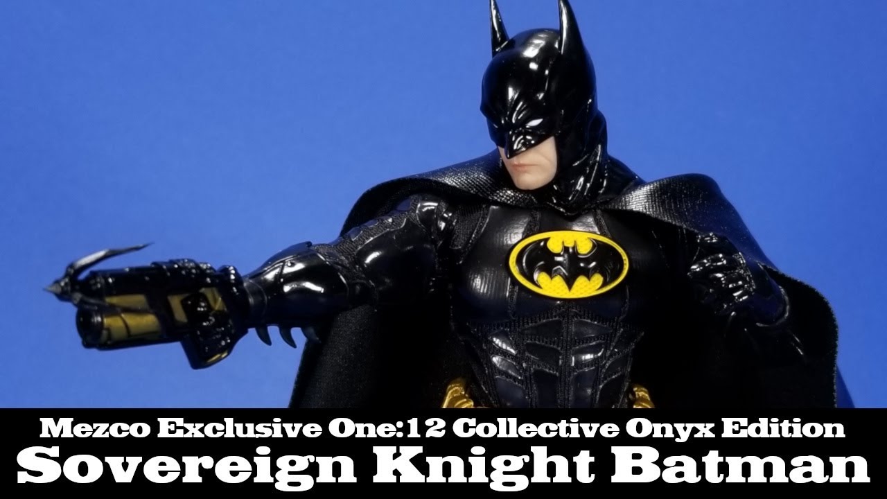 Mezco Sovereign Knight Batman Exclusive Onyx Edition DC One:12 Collection  Action Figure Review - YouTube