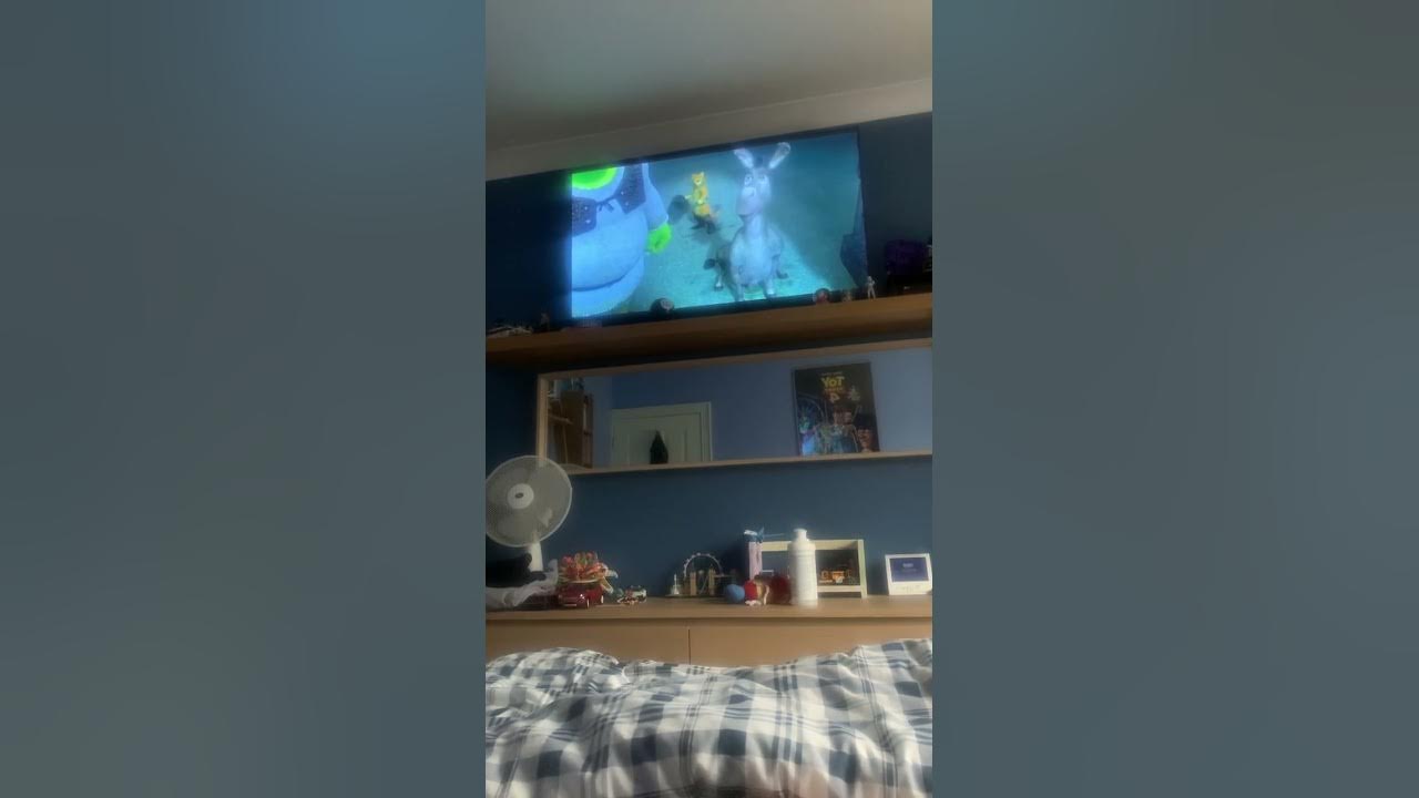 Shrek 2 rain scene 2004. - YouTube