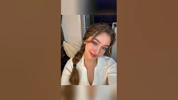 Cemre Baysel Made A Statement On Instagram About Her Illness That She Has Been Struggling With Fo 