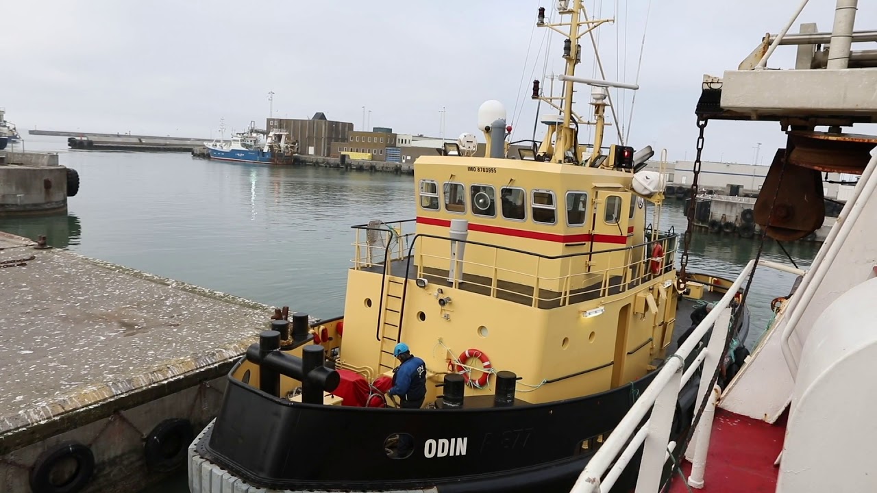 Dokking Karbak and Hanstholm harbour clips