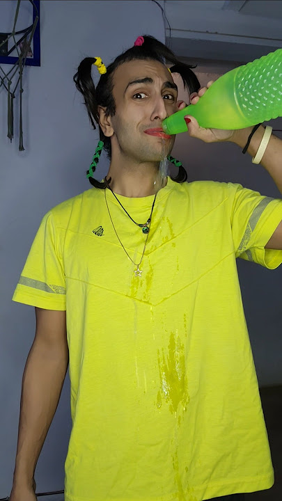 when you're scrolling 😅 #shortvideo #funnyvideo #comedyskit #trending #trend #tiktok #viralvideo