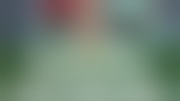 The only 2 times a metatarsal stress fracture needs surgery