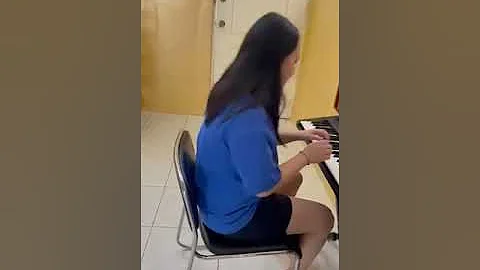 "ETUDES" by F. Chopin  played by Louise Huang from...