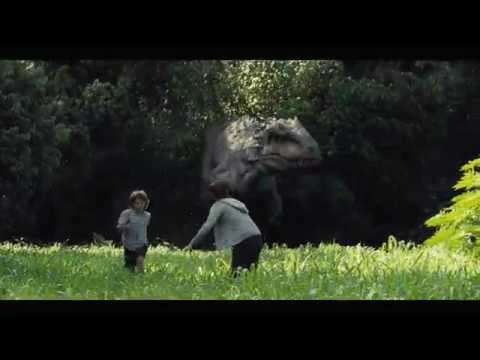 Jurassic World / Extrait 5 « L’Indominus à la poursuite des enfants » VF