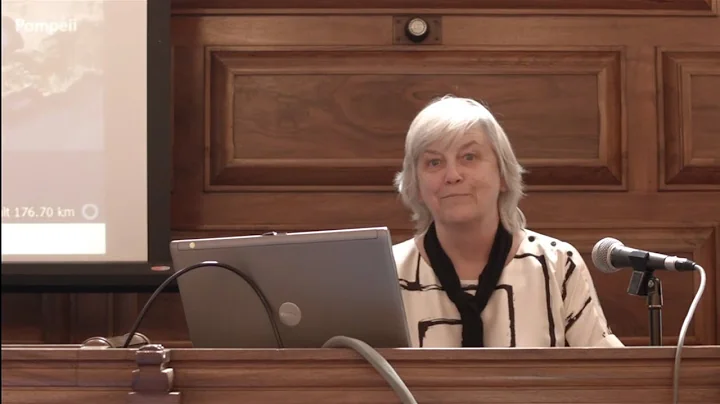 Professor Amanda Claridge
