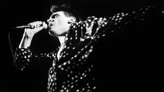 The Smiths - Rush And A Push And The Land Is Ours chords