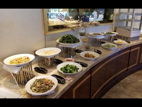 Breakfast Buffet @ Gold Coast Hotel - YouTube