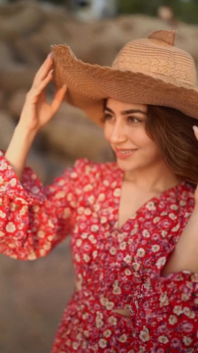 #aditi #aditibhatia #trending #beach #goa #style #fashion #shorts #nature #happy #actress #2024 #red