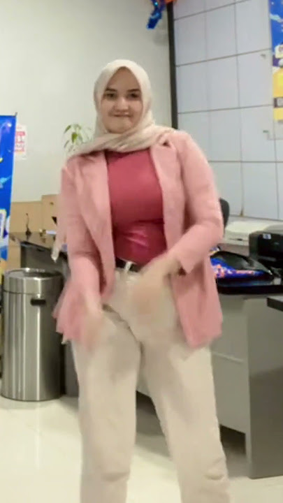 uhh gede banget sih #shorts #jilbab #bobamu