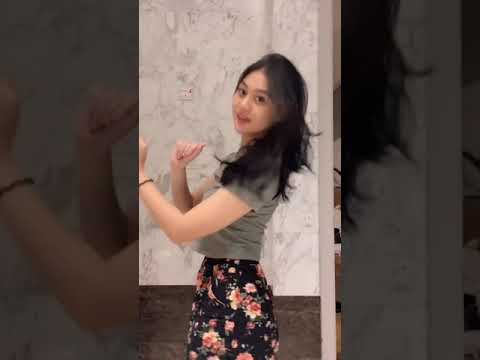 TIK TOK SLOWMO QUEEN KEREN TERBARU -PART 33 | TIK TOK Terbaru VIRAL😄