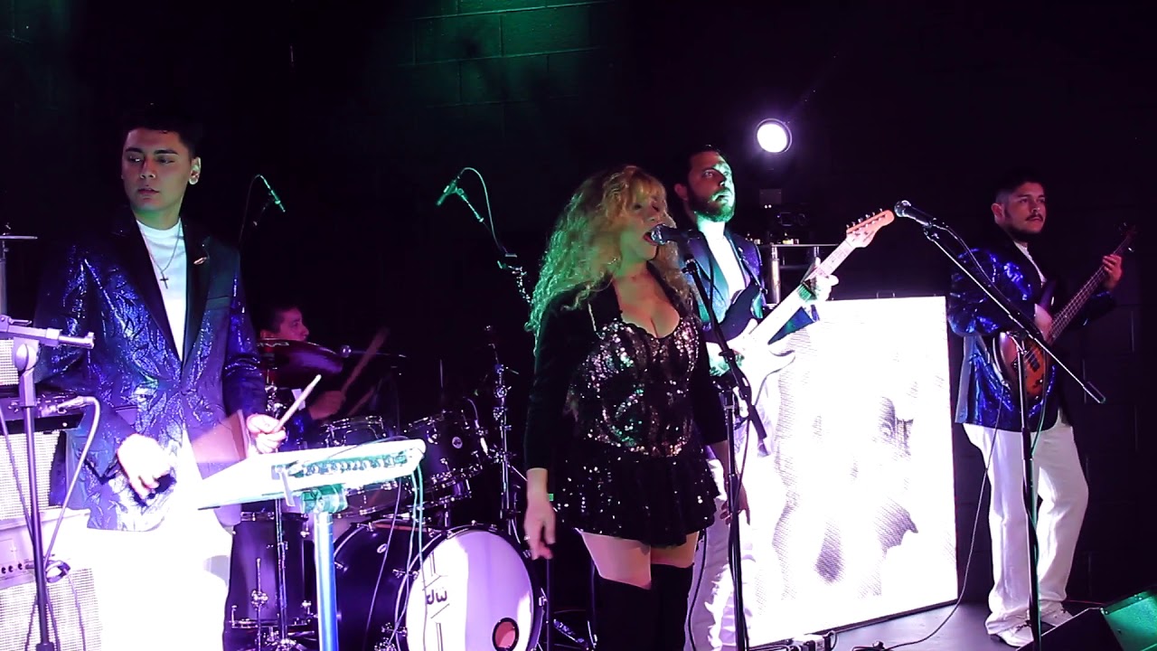 Los Tremendos Sepultureros - Lagrimas De Sangre (Video Oficial)