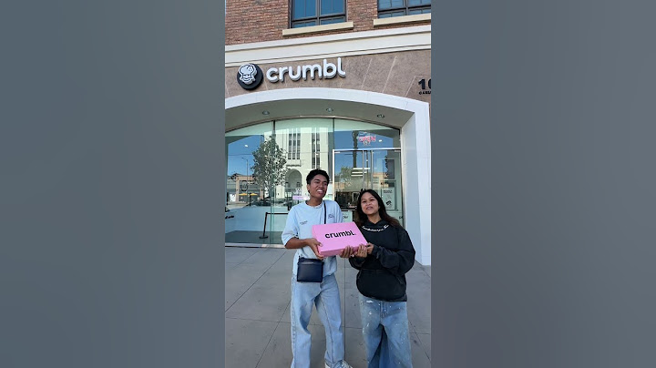 back here at crumbl 🤤 #crumblcookie