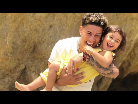 Austin S Song To Elle Mcbroom The Ace Family Youtube song to elle mcbroom the ace family