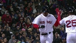 MIL@BOS: Bogaerts scores on error to tie the game