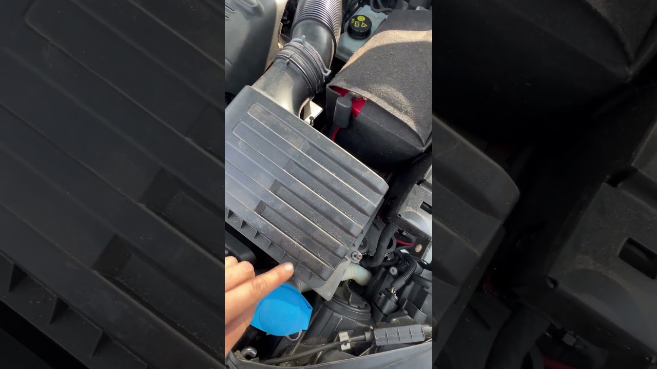 Замена воздушного фильтра Skoda Octavia A7 1.8 TSI