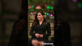 Stani Celebrity Ushna Shah Biography Age,Height,Family Industry