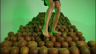 Jelly Soft Fruit Stairs in Ultra HD | Surreal AI Climbing Visual Experience#AIVideo #FruitStairs  screenshot 2