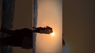 Jhuk Gaya Aasman Hamari Adhuri Kahani