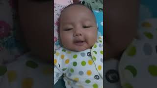 anak bayi 3 bulan bisa bicara