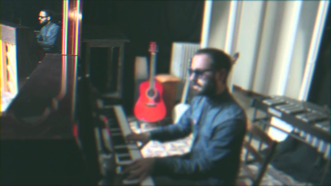 THE HUGE - Plomitallo - Crossing The Bar (PIANO SOLO)