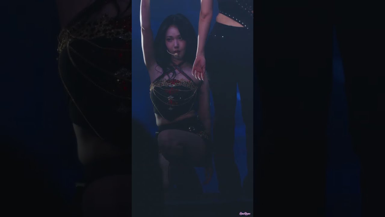 250705 비비지(VIVIZ) - Blue Clue 신비 4K60P 직캠 fancam @NEW LEGACY 콘서트