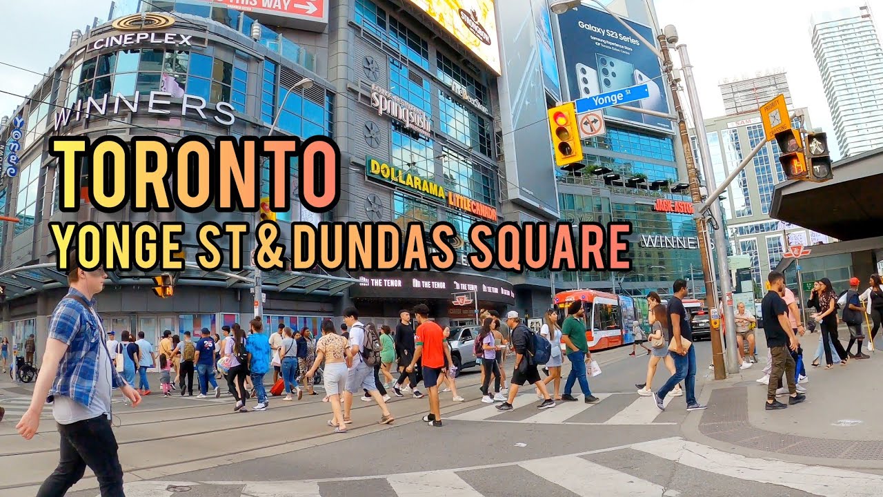 Toronto Saturday Yonge & Dundas Square, Downtown Walking Tour Canada 4k ...