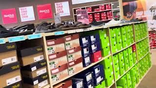 Famous footwear shopping for Eezy’s shoes