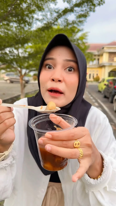Mama Abil makan bakso kuah atau bakso bakar???
