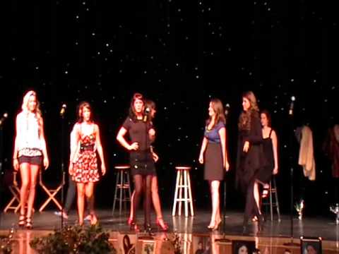 Senior Girls singing All Girl Band at Athena recital