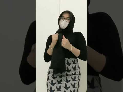 TIKTOK JILBAB KACAMATA BODY GOALS GOYANG HOT