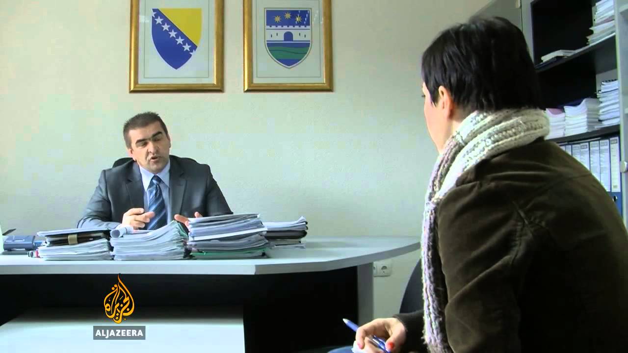 ديون ضخمة متراكمة على خدمات التوظيف بجامعة جنوب كاليفورنيا - قناة الجزيرة البلقان