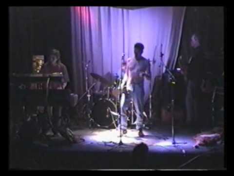 Brain of morbius -- Bernards oblong @ Bull & Gate Kentish town London xmas 2002