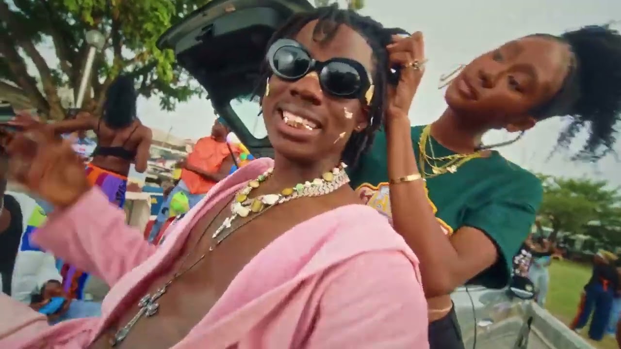 Rema - Holiday (Official Music Video)_HD.mp4