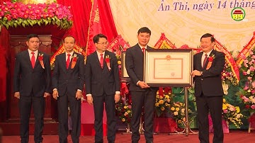 Ân Thi đón Bằng công nhận huyện đạt chuẩn nông thôn mới và Huân chương Lao động hạng Ba