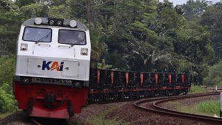 Kereta Ballast Ditarik C3 - Taksaka Rangkaian Belang, dan Banyak Moment Lainnya