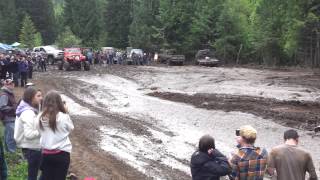 Fruitvale Mud Bog Jeep Run