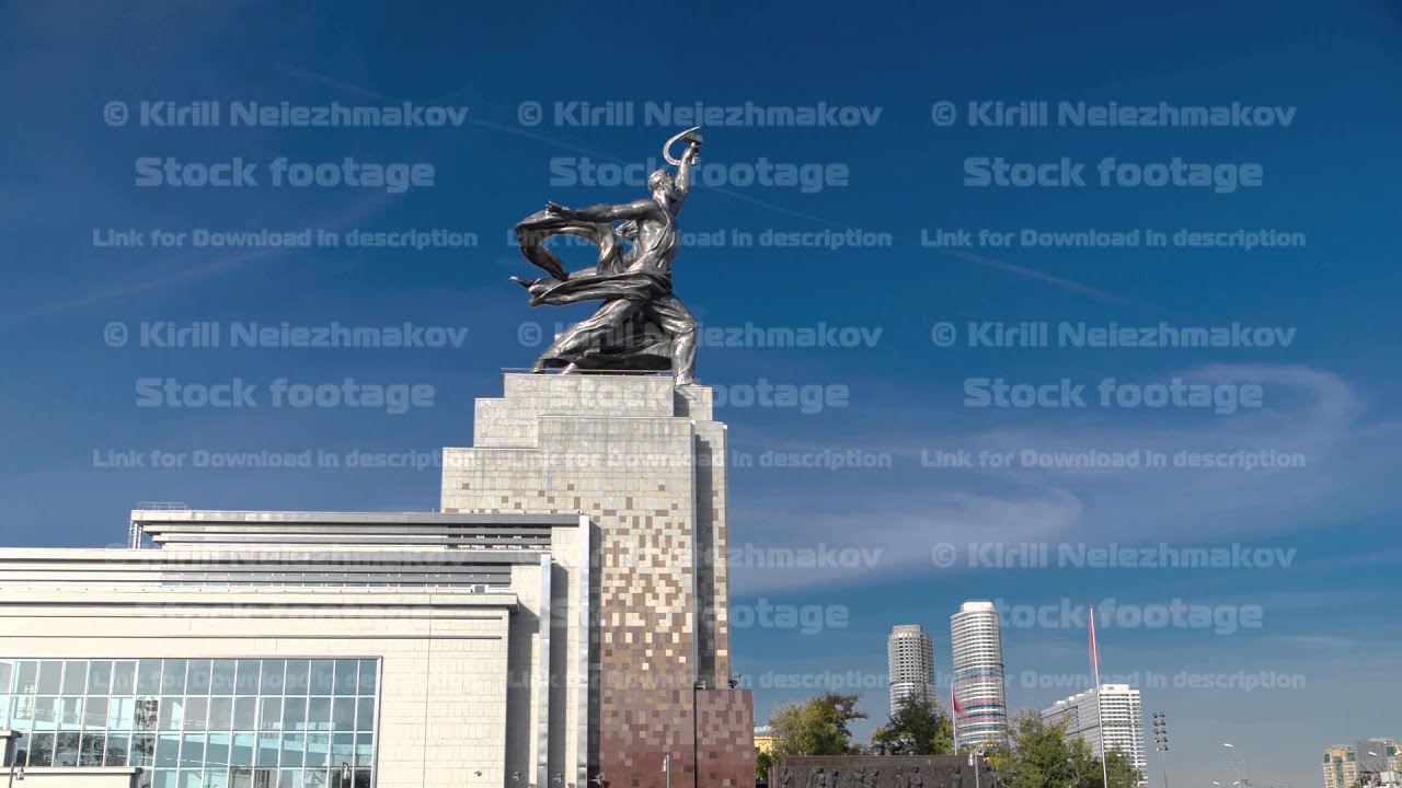 Industrial Worker and Collective Farm Girl monument, timelapse, Moscow, Russia