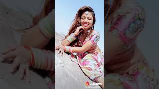 Tare eyes me peyar najar aata hai -