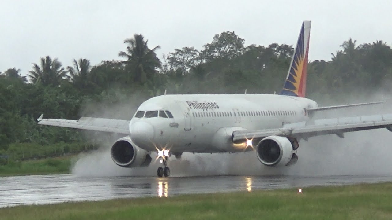 WET Landing - YouTube