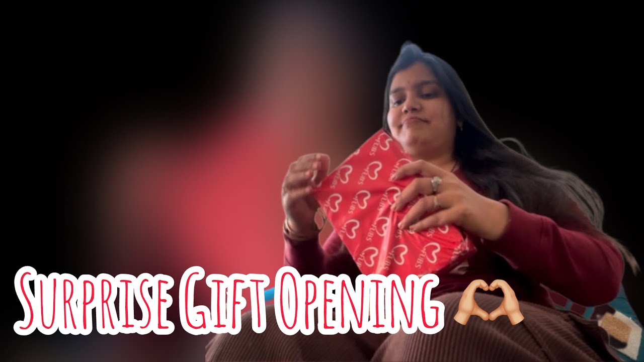 Patidev Ne diya Cute surprise 🫣🧿||Surprise Gift & Mini Date🎁||Pragya & Animesh Pathak #husbandwife 