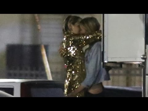 Miley Cyrus Sex Tape Pornhub - Watch Miley Cyrus' Steamy Make-Out With Victoria's Secret Model Stella  Maxwell - YouTube