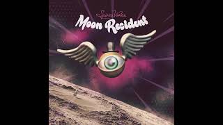 Moon Resident