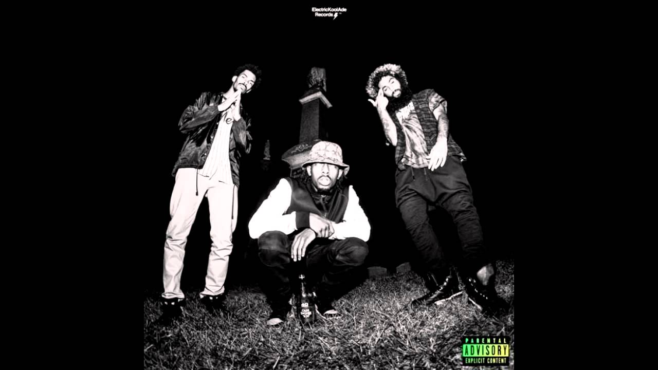 Flatbush Zombies - My Team, SUPREME (Instrumental)