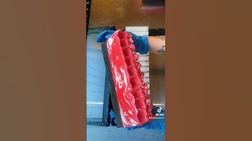 Peppermint Bark Soap CUT! #soapcutting #soapcut #soapcuttingvideo #soap #soapmaker #soaps #cpsoap