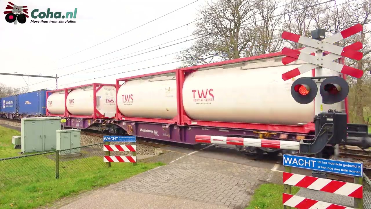 Spoorwegovergang Notter 😍4K😍 // Dutch railroad crossing