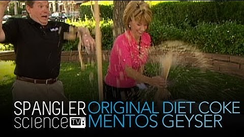 Original Mentos Diet Coke Geyser - Cool Science Experiment