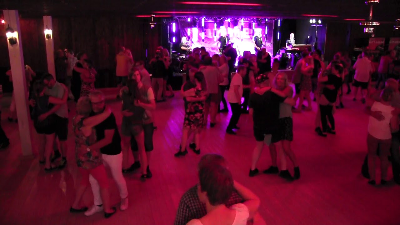 Västerhagen 29/5 2018 med Jannez no:7 av 8. Foxtrot.