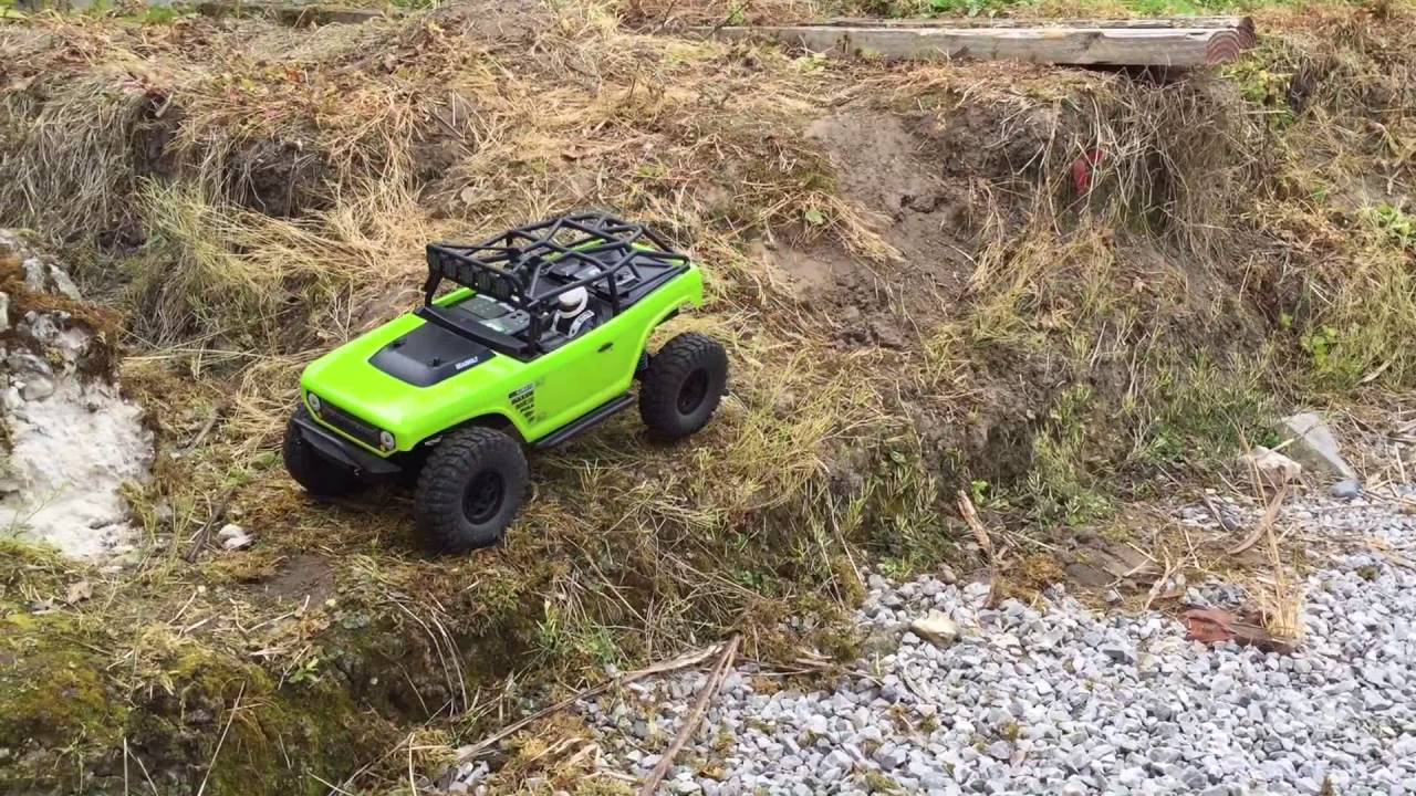 Axial SCX10 Deadbolt 4WD RTR stock (1st test)