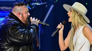 Jelly Roll & Lainey Wilson's Epic NFL Halftime Show!